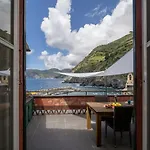 Apartahotel La Casa Di Eroico Vino
