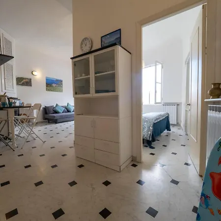 Aparthotel La Casa Di Eroico Vino Vernazza