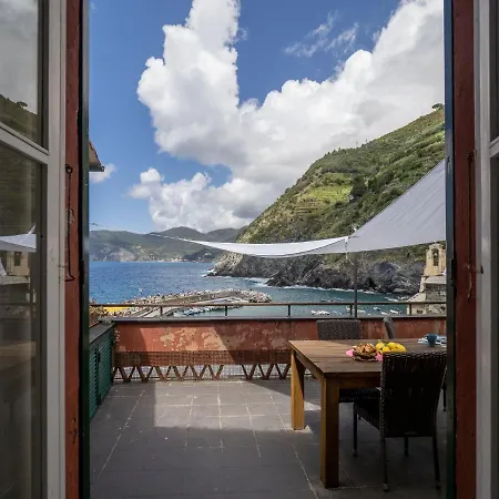 Aparthotel La Casa Di Eroico Vino