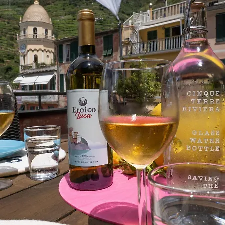Aparthotel La Casa Di Eroico Vino Vernazza