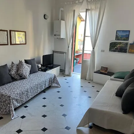La Casa Di Eroico Vino Vernazza