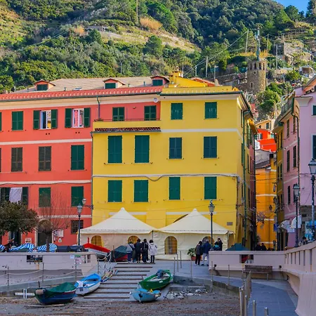 La Casa Di Eroico Vino Vernazza