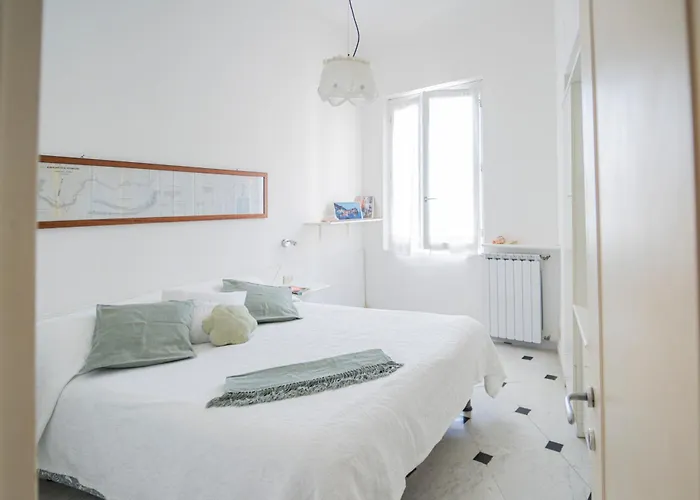 La Casa Di Eroico Vino Vernazza